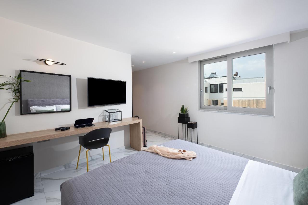 Enattica Hotel