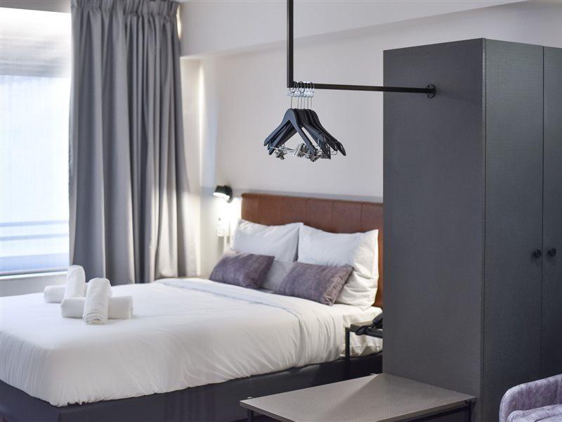 Enattica Hotel